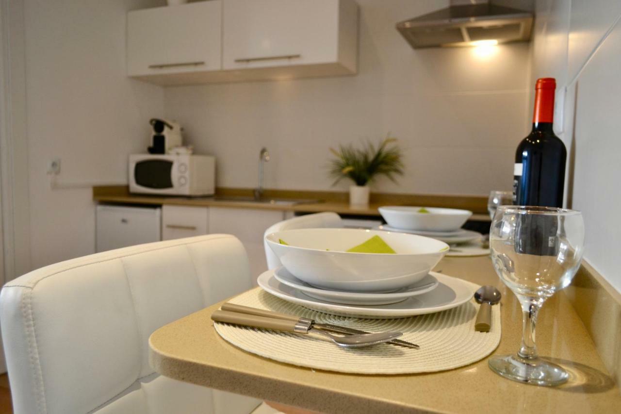 Hola Valencia - Holiday Apartments Kültér fotó