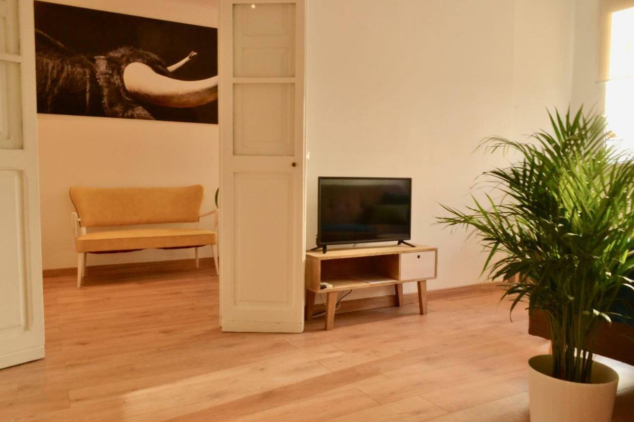 Hola Valencia - Holiday Apartments Kültér fotó
